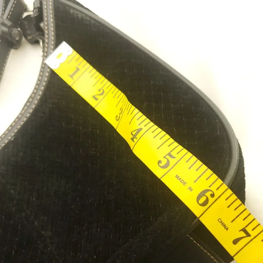 The Sak Womens Black Leather Inner Pockets Adjustable Shoulder Strap Hobo Bag